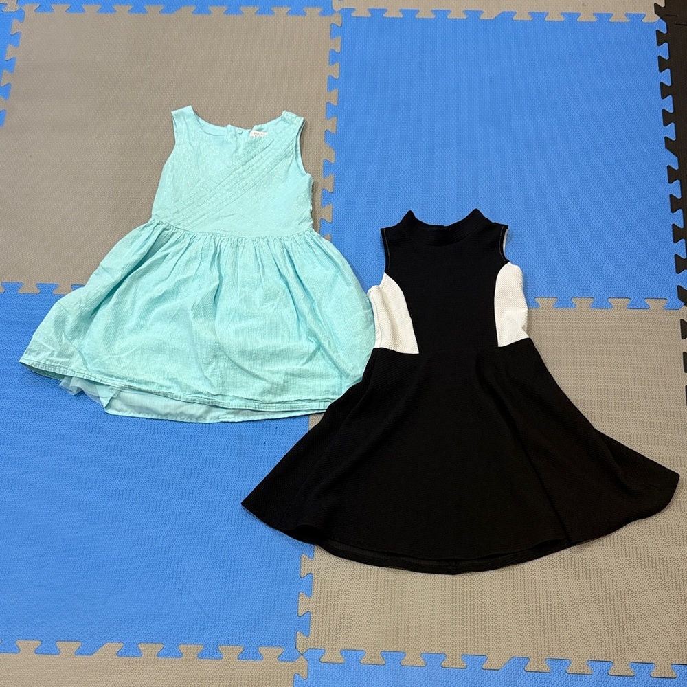 Set of Two Sleeveless Dresses - Aqua and Black size 6